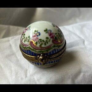 Vintage Limoges dome trinket dish
